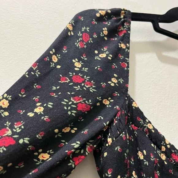 Reformation Sydney Dress in Rebecca, Size 6 - Picture 6 of 12